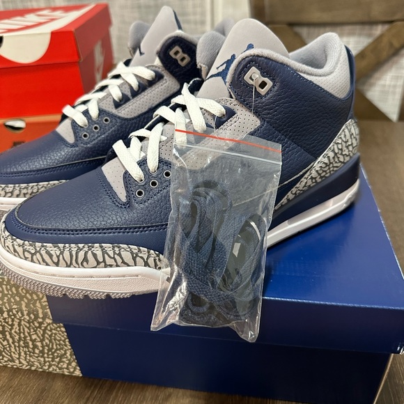 Air Jordan 3 Retro - Picture 5 of 15